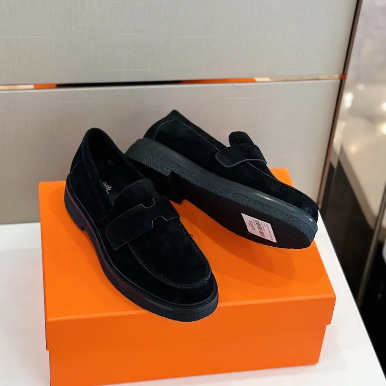 Hermes Shoe 